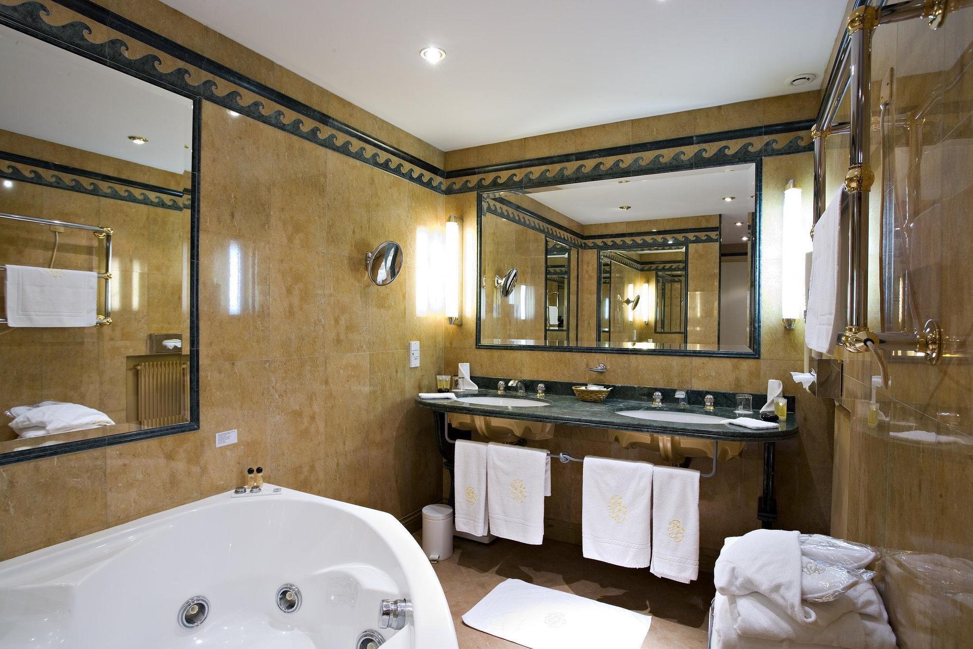 Hotellerie Du Bas-Breau Barbizon Buitenkant foto
