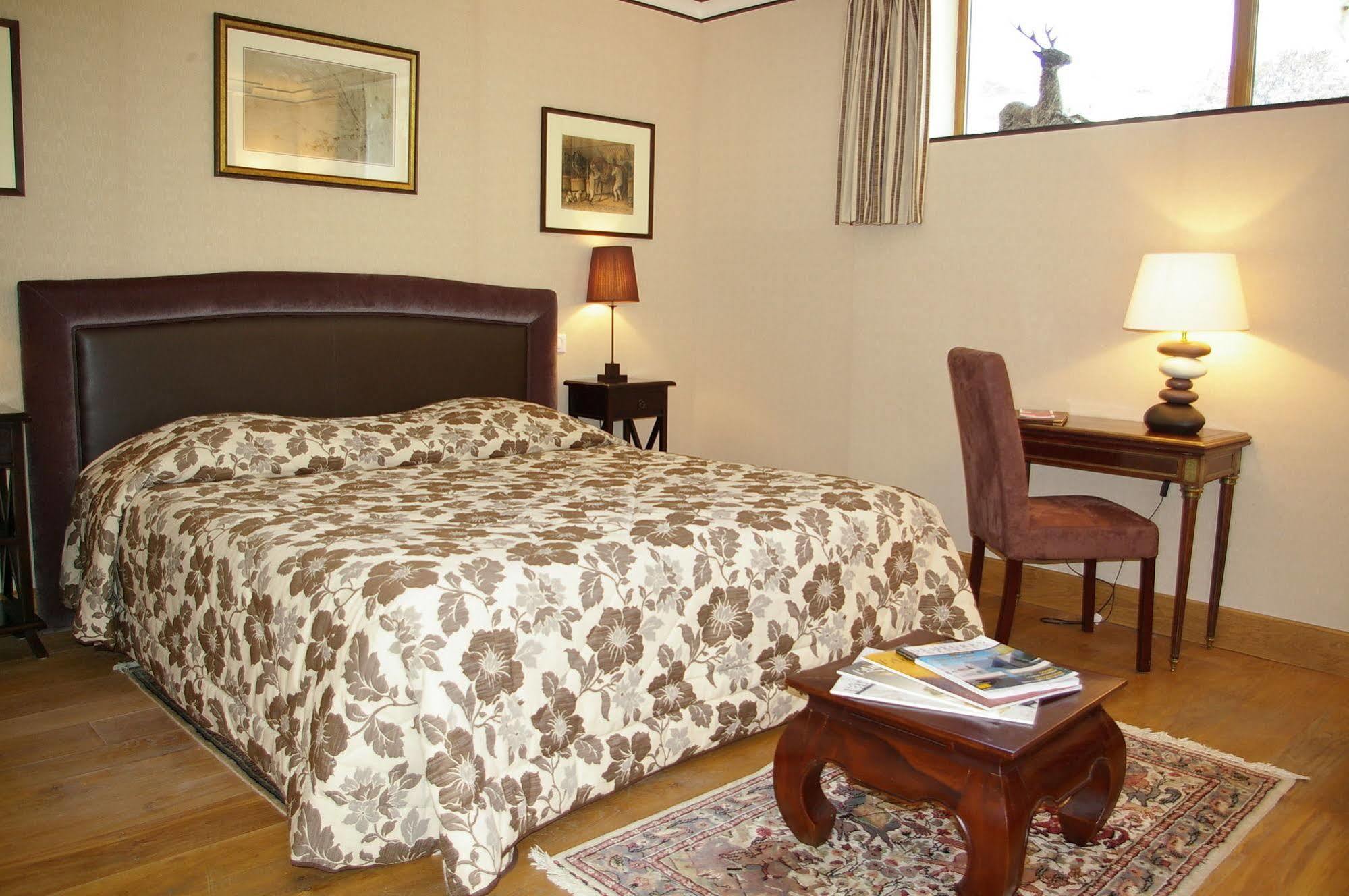 Hotellerie Du Bas-Breau Barbizon Buitenkant foto